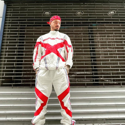 J Balvin και Khalid ενώνουν τις φωνές τους για το επόμενο hot hit της εποχής