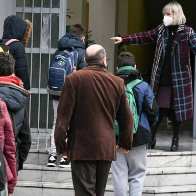 Άνοιγμα Σχολείων: Χτυπά κουδούνι στα Λύκεια - Ο οδηγός των self test για μαθητές και εκπαιδευτικούς