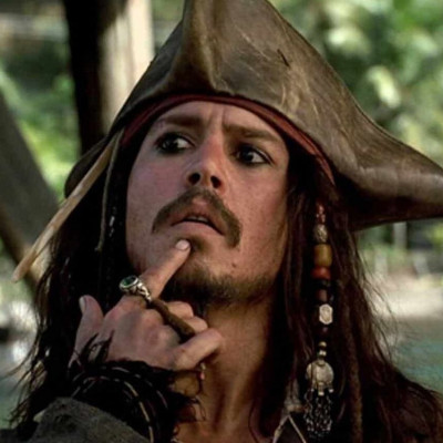 Πειρατές της Καραϊβικής: Ο κόσμος προσπαθεί για τον Depp, αλλά χωρίς αποτέλεσμα