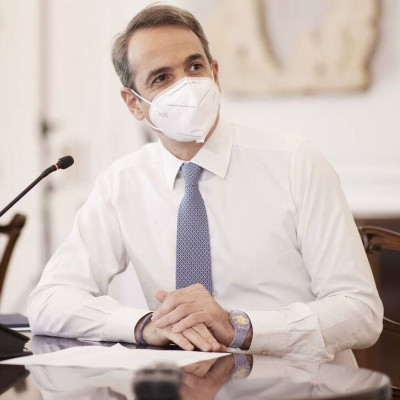 «Φρένο» Μητσοτάκη στα σενάρια για το Πάσχα: Να μην γίνονται πρόωρες εκτιμήσεις