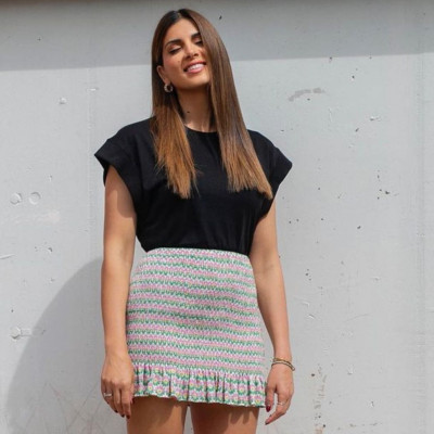 Σταματίνα Τσιμτσιλή: Μαμά για όλες τις δουλειές - Δείτε τα έπιπλα που έβαψε