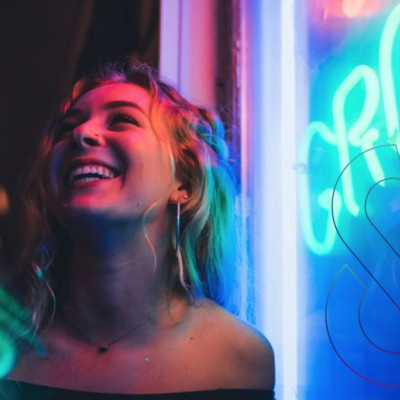 Break Binary: Γιατί το 2021 είναι η χρονιά που θα πεις «αντίο» σε ταμπού και «πρέπει» #Beeverything