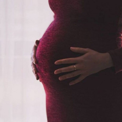 Τι συμβαίνει με τον κορονοϊό και τα έμβρυα - Η περίπτωση με ενδομήτριο θάνατο στην Ελλάδα