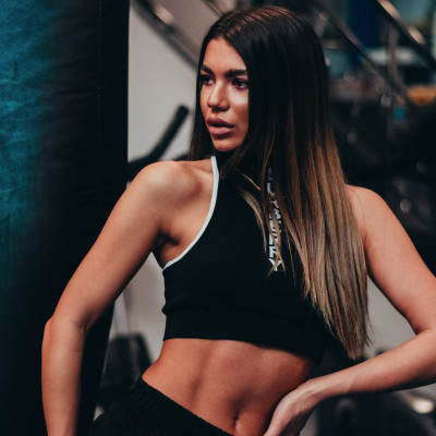 Ένα πεντάλεπτο πρόγραμμα γυμναστικής σμιλεύει τους κοιλιακούς σου (video)