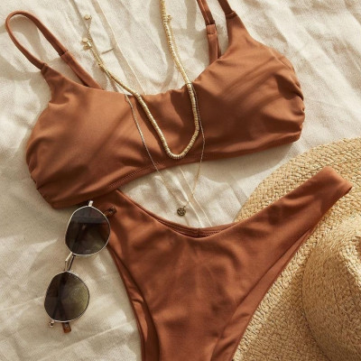 Τα νέα μαγιό της Aerie είναι εμπνευσμένα από το viral κολάν του TikTok