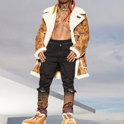 Φαίνεται πως ο αγαπημένος σου ράπερ παντρεύτηκε κρυφά (pics+vid)