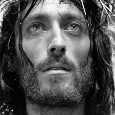 Ιησούς από τη Ναζαρέτ: Επέστρεψε στις οθόνες μας και 15 tweets το αποθέωσαν