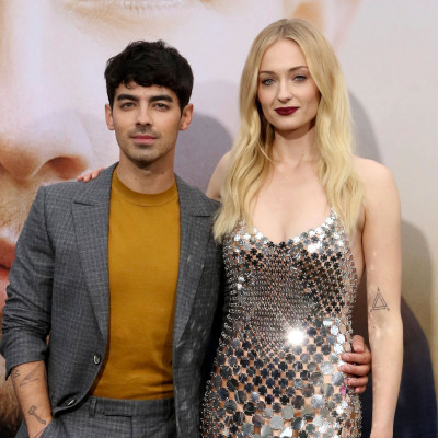 Sophie Turner – Joe Jonas: 8 φωτογραφίες από τον μυστικό τους γάμο στο Las Vegas