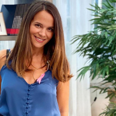 Ελιάνα Χρυσικοπούλου: Αυτή είναι η συνταγή της για αφράτο κέικ πορτοκάλι