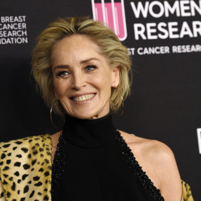 H Sharon Stone αποκαλύπτει πως η μεταθανάτια εμπειρία της την έκανε να νιώσει «υπέροχα» (video)