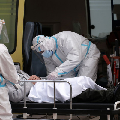 Κρούσματα σήμερα: 1.957 νέα ανακοίνωσε ο ΕΟΔΥ, 43 θάνατοι σε 24 ώρες, στους 661 οι διασωληνωμένοι