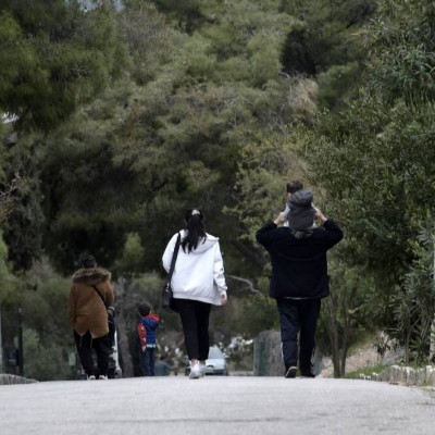 Κορονοϊός: Προβληματίζει η «χαλάρωση» - Η ΕΛ.ΑΣ. κάνει «restart» στους ελέγχους
