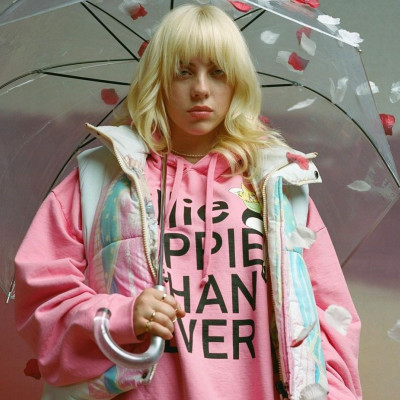 Billie Eilish: Η φωτογραφία που ξεπέρασε τα 8 εκ. likes σε μία μέρα