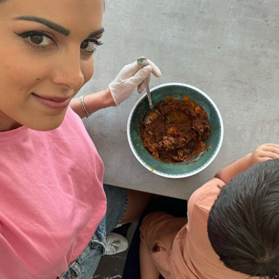 Σταματίνα Τσιμτσιλή: Ζογκλερικά στην κουζίνα για χάρη των παιδιών της