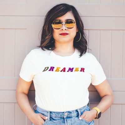 How To: Πώς να κάνεις τέλεια κοψίματα στο αγαπημένο σου T-shirt