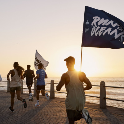 Run for the oceans 2021: Η adidas μας καλεί να τρέξουμε ενάντια στην πλαστική ρύπανση