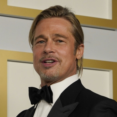 Νέος έρωτας για τον Brad Pitt! Αυτή είναι η ηθοποιός που του έκλεψε την καρδιά (photos)