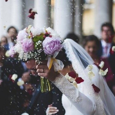 Άρση μέτρων: Τι ισχύει από Δευτέρα για γυμναστήρια, γήπεδα, γάμους και δεξιώσεις