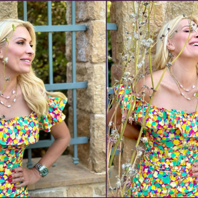 Ελένη Μενεγάκη: Υποδέχεται το καλοκαίρι στον υπέροχο κήπο του σπιτιού της