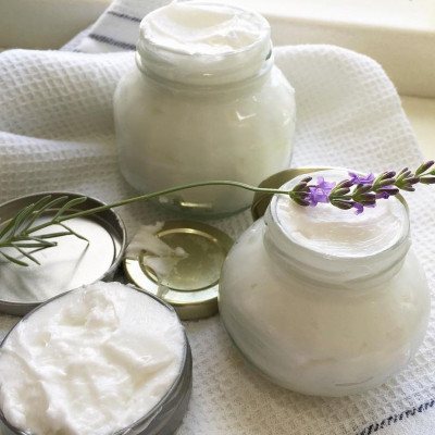 Η απόλυτη DIY κρέμα σώματος για να μην ξεφλουδίσεις ποτέ ξανά