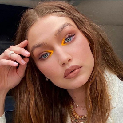 Θα βγεις το ΣΚ να ξεσκάσεις από τις Πανελλήνιες; Κάνε το μακιγιάζ της Gigi Hadid