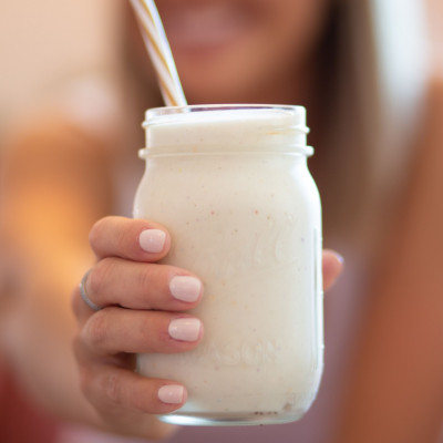 Summer Detox: Φτιάξε νόστιμο smoothie με καλοκαιρινά φρούτα - Ό,τι πρέπει για το γραφείο