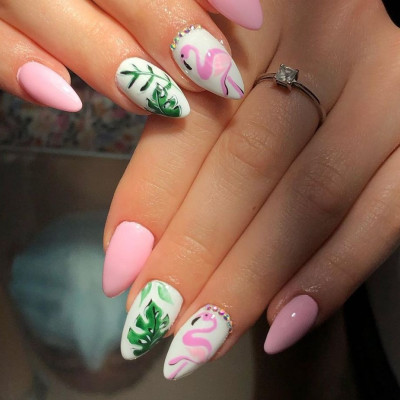 10 nail art με φλαμίνγκο για να μπεις σε mood διακοπών
