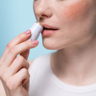 DIY time! Πώς θα φτιάξεις αντηλιακό balm χειλιών