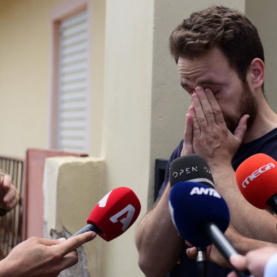 Γλυκά Νερά: Οι «άγνωστες» σκηνές στο σπίτι του φονικού - Τι έκανε ο πιλότος