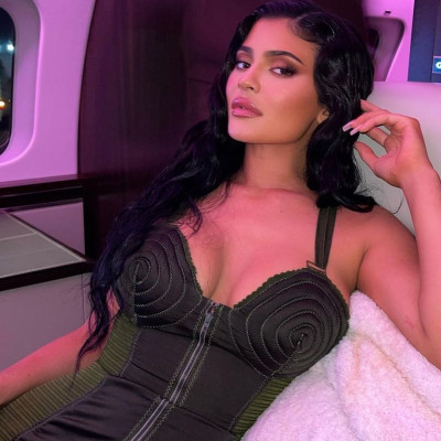 Αυτή είναι η φωτογραφία της Kylie Jenner με τα περισσότερα likes στο Instagram