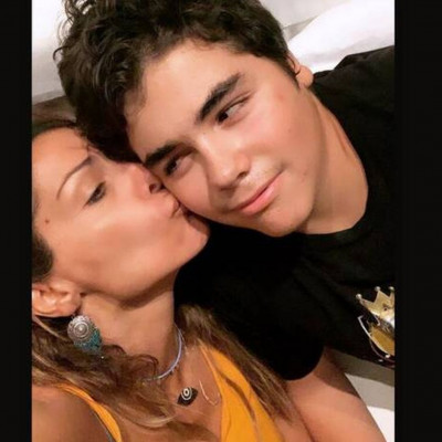 Βανδή: Ο γιος της την ξεπέρασε στην μαγειρική - Δες το πιάτο που έφτιαξε ο 14χρονος για τη μαμά του!