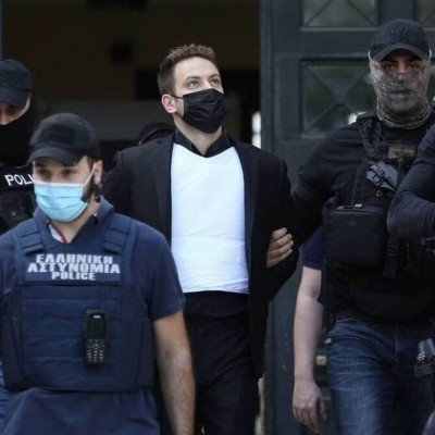 Γλυκά Νερά: Τι υποστήριζε ο δολοφόνος πριν την ομολογία - Το οικόπεδο και η «χαρούμενη οικογένεια»