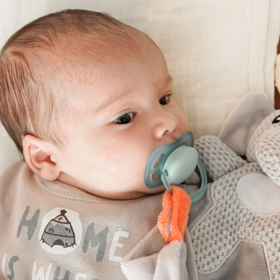 Μύθοι και αλήθειες για την πιπίλα