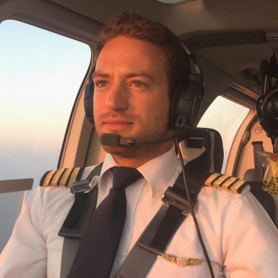 Γλυκά Νερά: Σε ποια εκπομπή είχαμε δει πριν χρόνια τον πιλότο και δεν το ξέραμε (video)