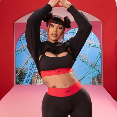 Έγκυος για δεύτερη φορά η Cardi B- Η ανακοίνωση και η photo με τη φουσκωμένη κοιλίτσα