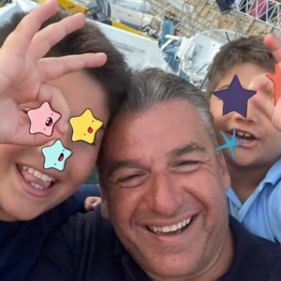 Γιώργος Λιάγκας: Ένας εκκολαπτόμενος καπετάνιος ο γιος του - Δείτε φώτο