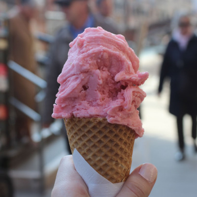 Δες πώς θα φτιάξεις μόνη σου παγωτό γρανίτα