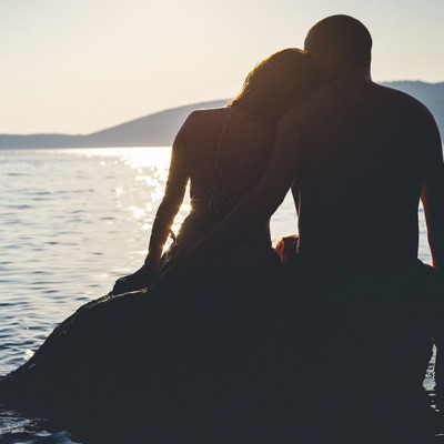 Τι σόι γονείς πάνε διακοπές χωρίς παιδιά; Οι υγιείς!