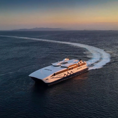 Το WorldChampion Jet της SEAJETS μας ταξιδεύει στους top προορισμούς του καλοκαιριού!