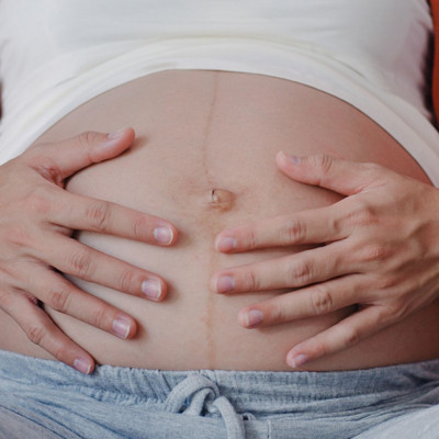 Bump shaming: Yπάρχει και πρέπει να σταματήσει αμέσως (εικόνες)