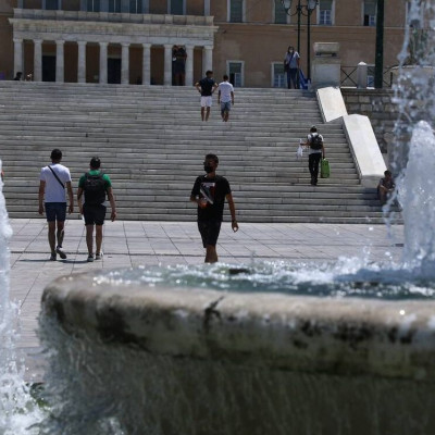 Καιρός: Προσοχή στον καύσωνα - Νέα προειδοποίηση του Σάκη Αρναούτογλου