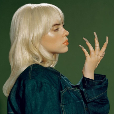 Kορίτσια τρέξτε! Η Billie Eilish κυκλοφορεί σε 2 ημέρες το νέο της άλμπουμ