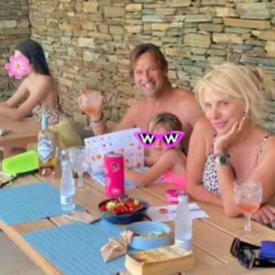 Ελένη Μενεγάκη: Οι καλοκαιρινές φώτο της Μαρίνας είναι το κάτι άλλο