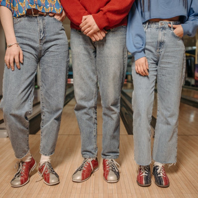 Πώς δεν θα γίνεις μια παράπλευρη απώλεια όταν δύο φίλοι σου βάζουν τέλος στη σχέση τους