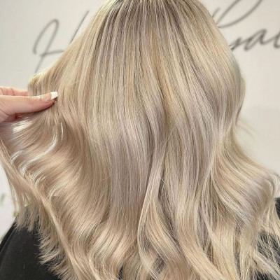 Creamy Blonde: Το πιο hot hair color trend του φθινοπώρου για τα ξανθά κορίτσια