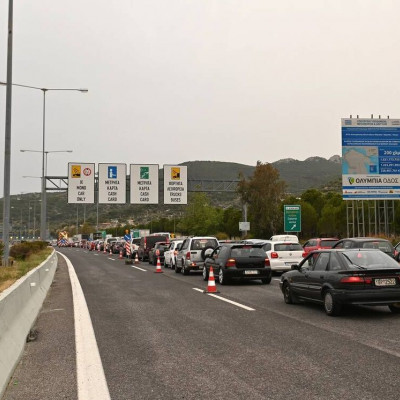 Έξοδος Δεκαπενταύγουστου: Φεύγουν κι οι τελευταίοι! Μέτρα για τις μετακινήσεις αλλά και τον κορονοϊό