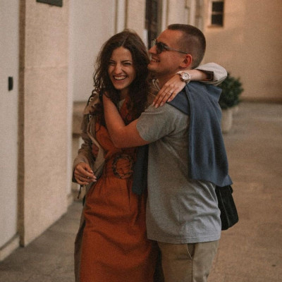 Σπουδάζεις μακριά από το αγόρι σου; 4 τρόποι να παραμείνετε in love