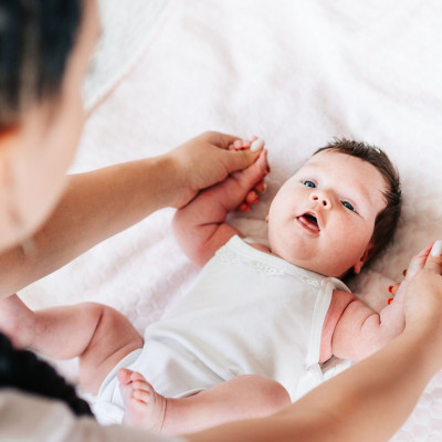 Πέντε τρόποι για να δεθείτε με το νεογέννητο