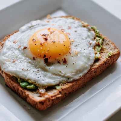 Φτάνει πια με το γαλοπούλα-τυρί! Το τοστ σε άλλο επίπεδο (+συνταγές)