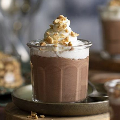 Μους φιστικοβούτυρο από τον Άκη Πετρετζίκη